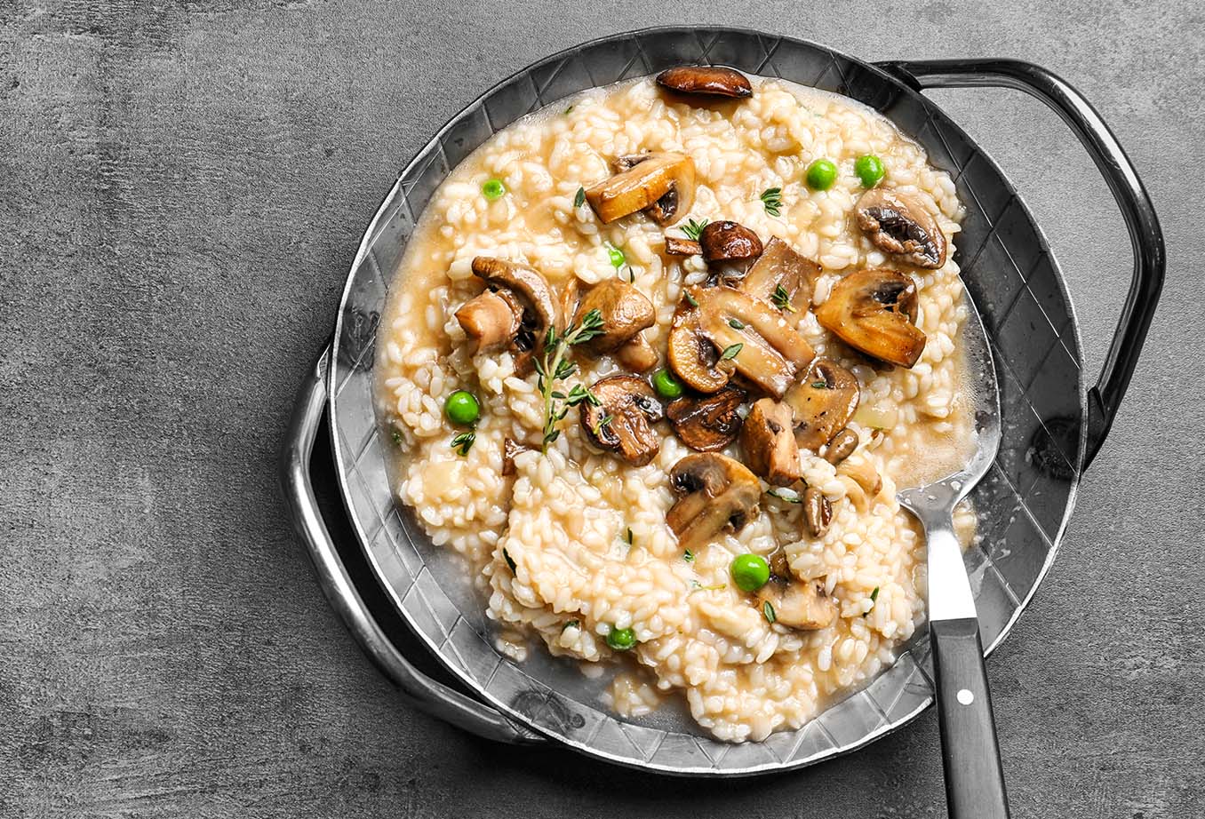 Le risotto aux champignons et petits pois, pour un plat onctueux et savoureux !