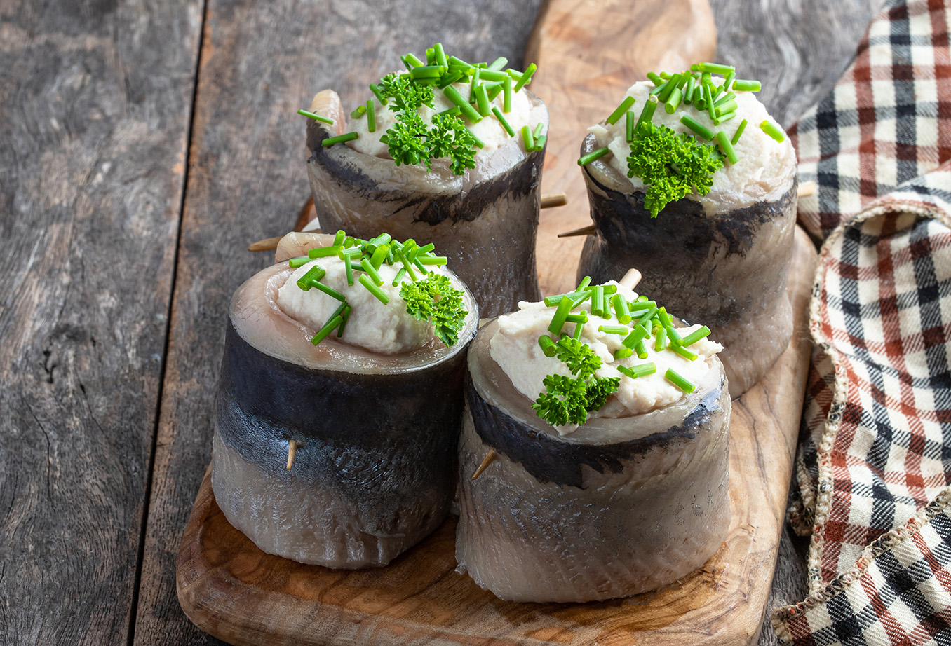 Rollmops au vinaigre et fromage frais de la ferme